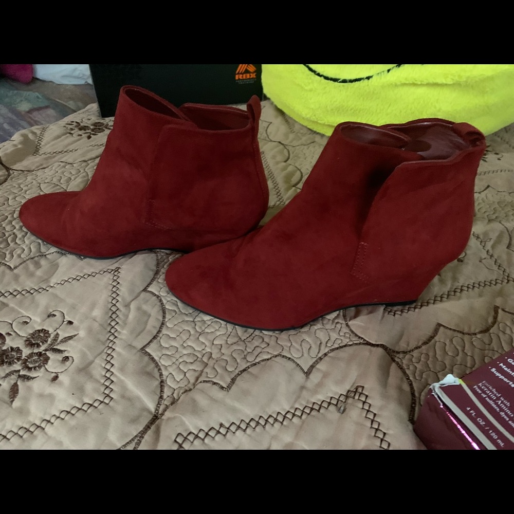 Platform booties - Picture 4 of 5